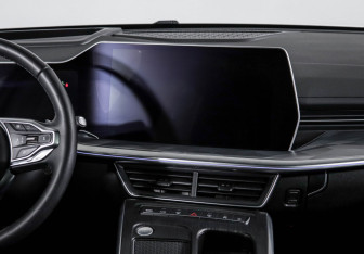 Подержанный автомобиль Haval F7 2024 года (13 фото)