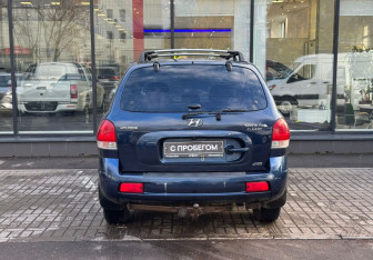 Подержанный автомобиль Hyundai Santa Fe 2007 года (7 фото)