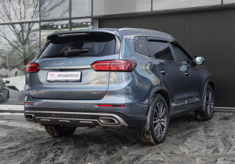 Подержанный автомобиль Chery Tiggo 8 Pro 2021 года (4 фото)