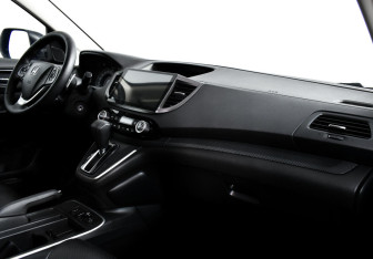 Подержанный автомобиль Honda CR-V 2015 года (9 фото)