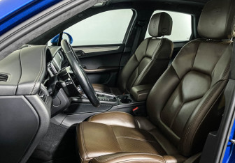 Подержанный автомобиль Porsche Macan 2014 года (14 фото)