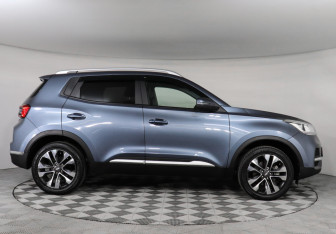 Подержанный автомобиль Chery Tiggo 4 2021 года (4 фото)