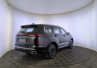 Подержанный автомобиль Exeed VX 2023 года (5 фото)