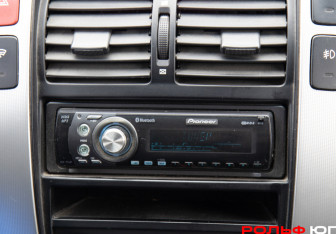 Подержанный автомобиль Hyundai Tucson 2006 года (18 фото)