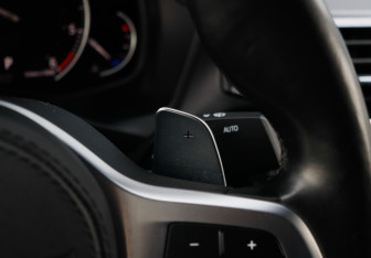 Подержанный автомобиль BMW X4 2019 года (26 фото)