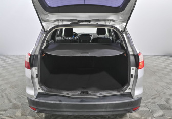 Подержанный автомобиль Ford Focus Wagon 2014 года (14 фото)