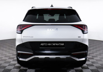 Подержанный автомобиль Kia Sportage 2022 года (6 фото)