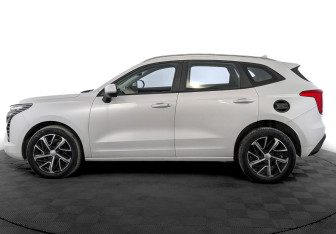 Подержанный автомобиль Haval Jolion 2022 года (8 фото)