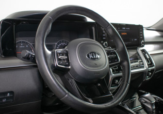 Подержанный автомобиль Kia Sorento 2021 года (15 фото)