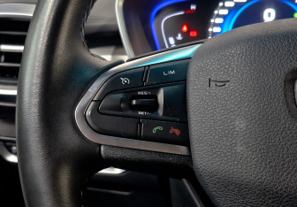 Подержанный автомобиль Geely Coolray 2023 года (26 фото)