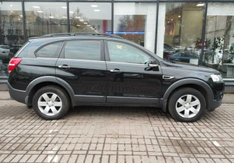 Подержанный автомобиль Chevrolet Captiva 2013 года (4 фото)