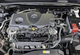 Подержанный автомобиль Toyota Camry Sedan 2023 года (9 фото)