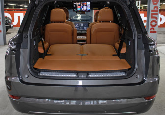 Новый LiXiang L9 2024 (9 фото)