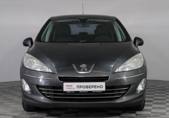 Подержанный автомобиль Peugeot 408 2012 года (2 фото)