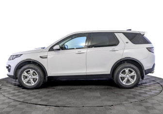 Подержанный автомобиль Land Rover Discovery Sport 2019 года (8 фото)