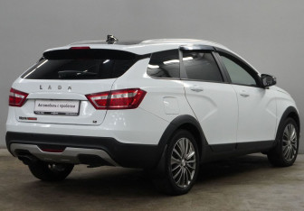 Подержанный автомобиль LADA (ВАЗ) Vesta Wagon 2021 года (5 фото)