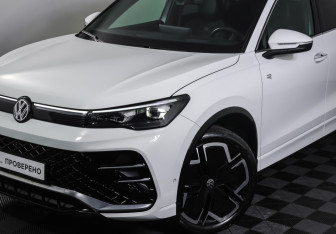 Подержанный автомобиль Volkswagen Tiguan 2024 года (24 фото)
