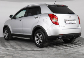 Подержанный автомобиль SsangYong Actyon 2012 года (7 фото)