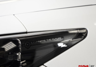 Подержанный автомобиль Changan UNI-K 2023 года (24 фото)