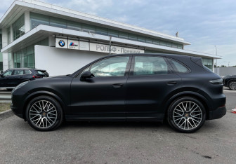 Подержанный автомобиль Porsche Cayenne 2021 года (8 фото)