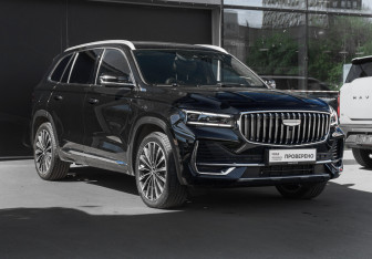 Подержанный автомобиль Geely Monjaro 2025 года (3 фото)