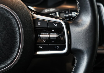 Подержанный автомобиль Kia Sorento 2023 года (22 фото)