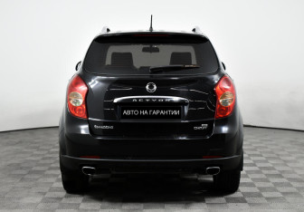 Подержанный автомобиль SsangYong Actyon 2012 года (4 фото)