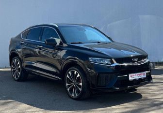 Подержанный автомобиль Geely Tugella 2023 года (3 фото)