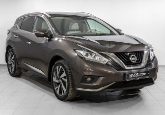 Подержанный автомобиль Nissan Murano Suv 2021 года (3 фото)
