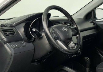 Подержанный автомобиль Kia Rio Sedan 2014 года (8 фото)