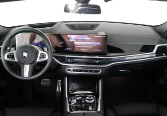 Новый BMW X6 2025 (11 фото)