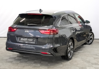 Подержанный автомобиль Kia Ceed Wagon 2019 года (5 фото)