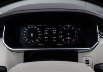 Подержанный автомобиль Land Rover Range Rover 2019 года (12 фото)