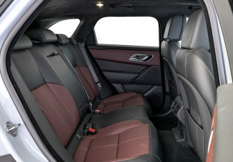 Новый Land Rover Range Rover Velar 2025 (12 фото)