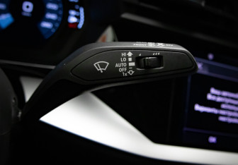 Подержанный автомобиль Audi A3 Hatchback 2021 года (16 фото)