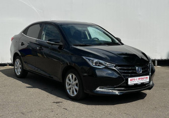 Подержанный автомобиль Changan Alsvin 2023 года (3 фото)