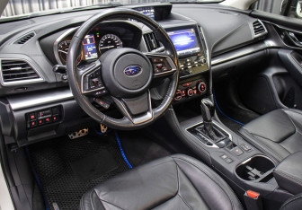 Подержанный автомобиль Subaru Impreza Sedan 2019 года (16 фото)