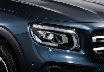 Подержанный автомобиль Mercedes-Benz GLB 2020 года (15 фото)