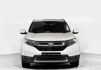 Подержанный автомобиль Honda CR-V 2018 года (2 фото)