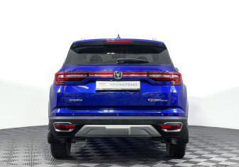 Подержанный автомобиль Changan CS35PLUS 2019 года (6 фото)