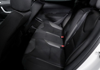 Подержанный автомобиль Peugeot 308 Hatchback 2012 года (10 фото)