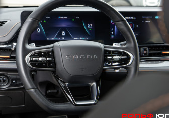 Подержанный автомобиль Omoda S5 GT 2023 года (10 фото)