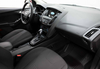 Подержанный автомобиль Ford Focus Wagon 2018 года (11 фото)