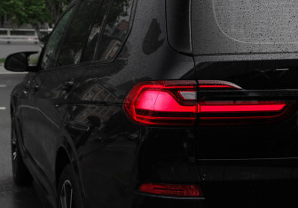 Подержанный автомобиль BMW X7 2020 года (13 фото)