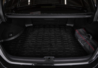 Подержанный автомобиль Lexus ES 2020 года (6 фото)