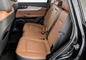 Подержанный автомобиль Chery Tiggo 8 Pro Max 2023 года (12 фото)