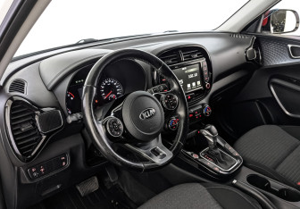 Подержанный автомобиль Kia Soul 2021 года (15 фото)
