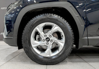 Подержанный автомобиль Hyundai Tucson 2021 года (18 фото)