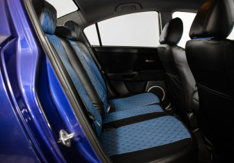 Подержанный автомобиль Mazda 3 Sedan 2007 года (9 фото)