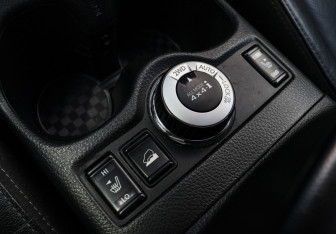 Подержанный автомобиль Nissan X-Trail 2015 года (18 фото)